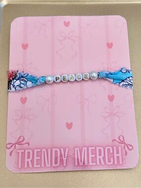 "HADMADE "PEACE" Blue Fabric & Pearl Bead Bracelet